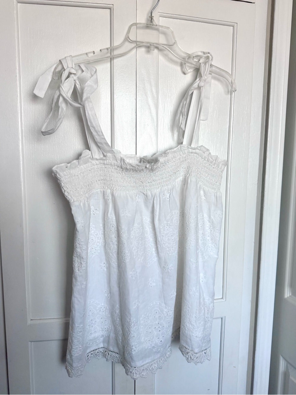 White Eyelet Tie-Strap Summer Tank Top - Classic Women's Top
